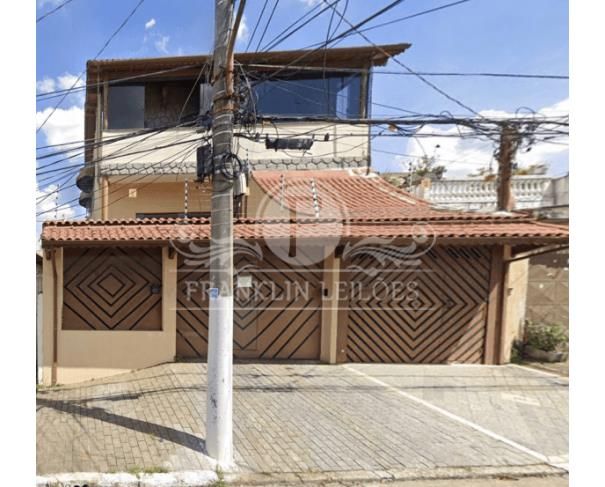 Imóvel em leilão