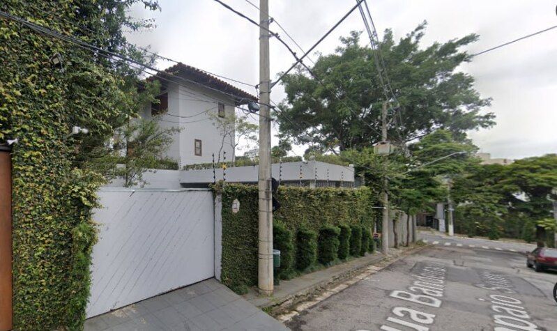 Imóvel em leilão