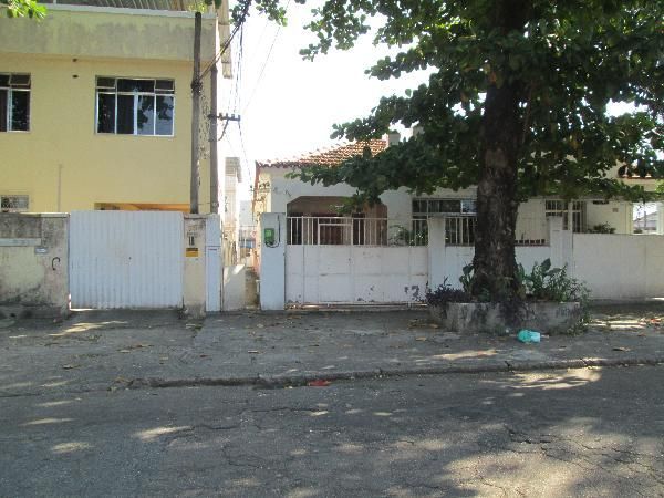 F144440721703021.jpg