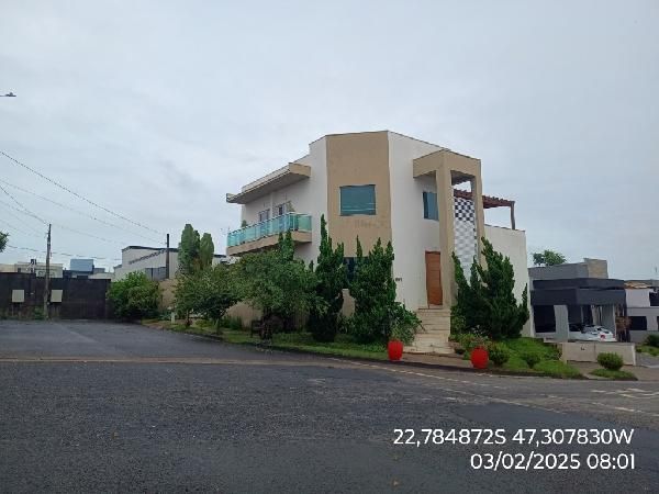 F144441946672221.jpg