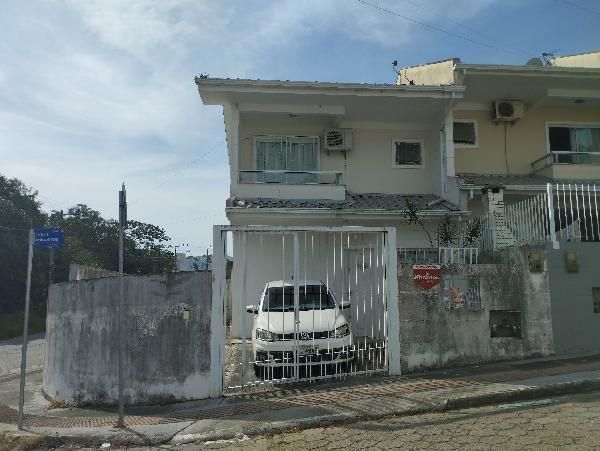 F844440774125021.jpg