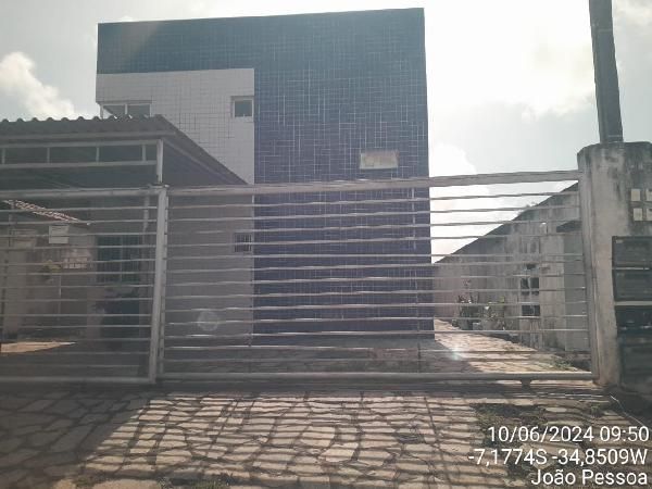 F844441305499421.jpg