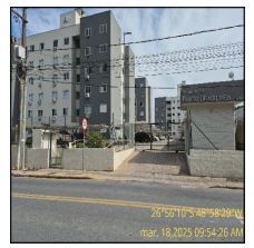 F844441320020621.jpg