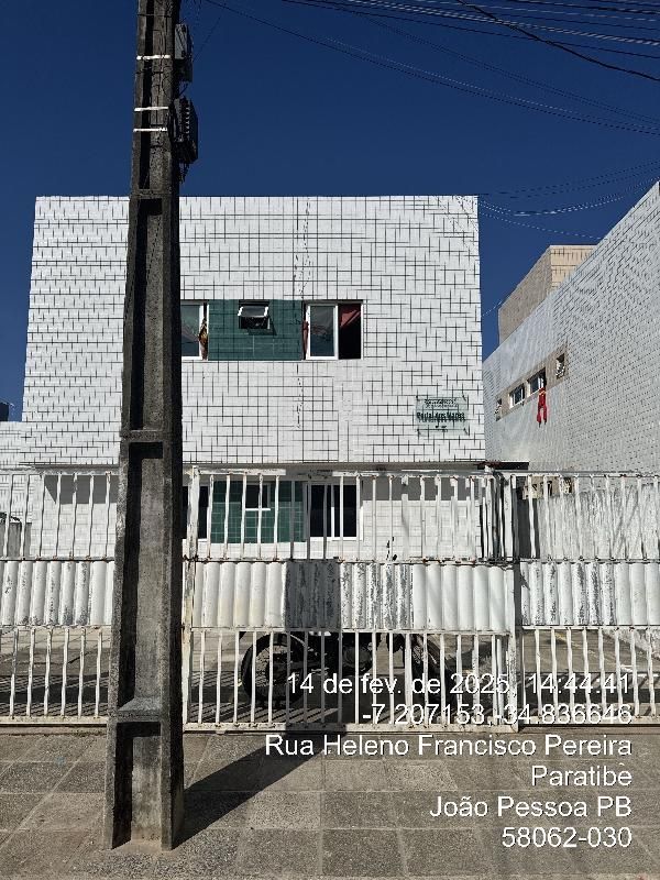 F844441813832021.jpg