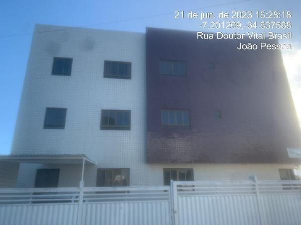 F844441876742521.jpg