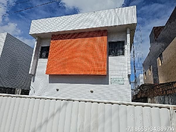 F844442314807021.jpg