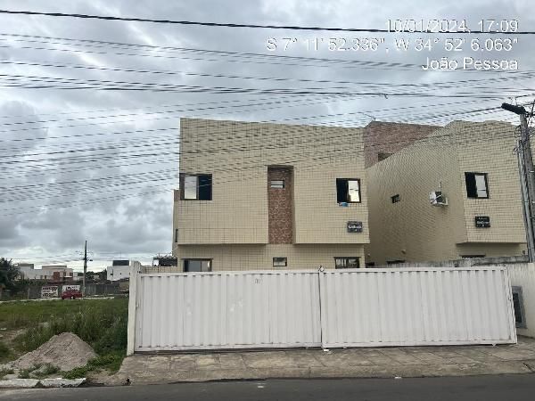 F844442366924021.jpg