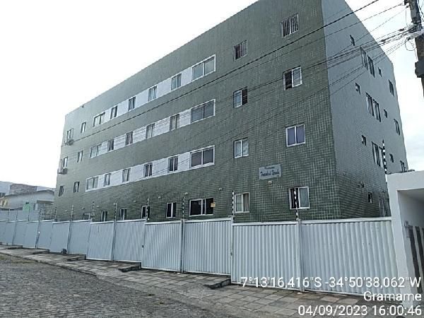 F844442369192021.jpg