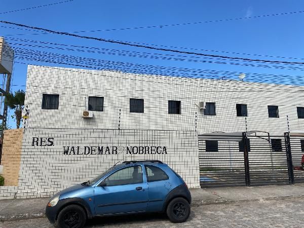 F844442544461021.jpg