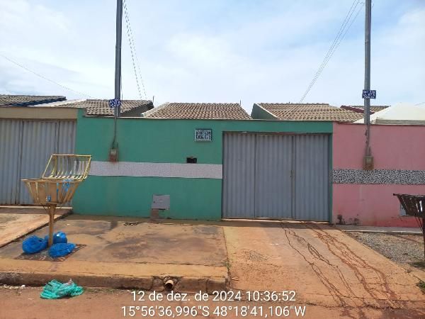 F844442646003121.jpg
