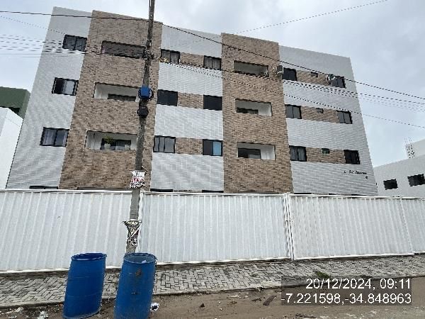 F844443115422921.jpg