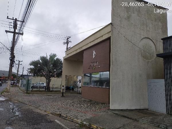 F844443222445021.jpg