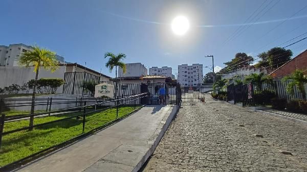 F855553322972621.jpg